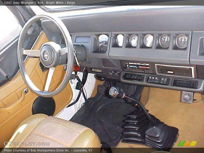 Bright White / Beige 1992 Jeep Wrangler S 4x4