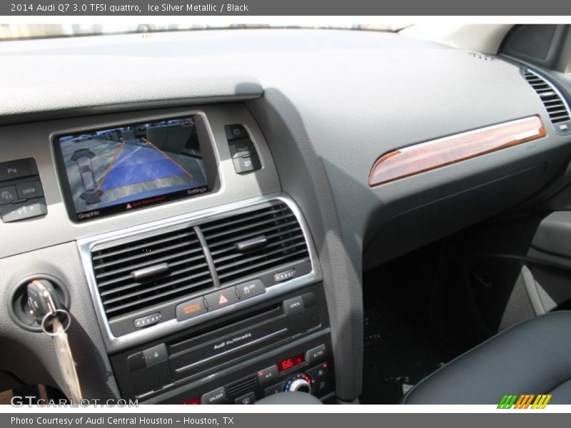 Ice Silver Metallic / Black 2014 Audi Q7 3.0 TFSI quattro