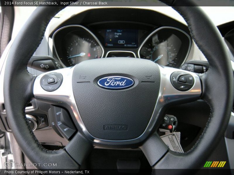 Ingot Silver / Charcoal Black 2014 Ford Focus SE Hatchback