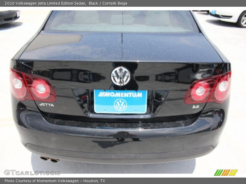 Black / Cornsilk Beige 2010 Volkswagen Jetta Limited Edition Sedan