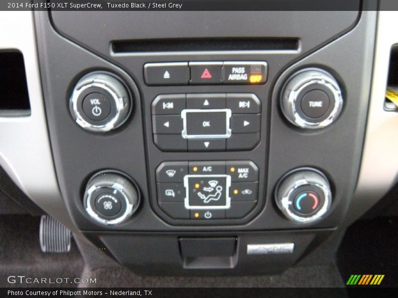 Tuxedo Black / Steel Grey 2014 Ford F150 XLT SuperCrew