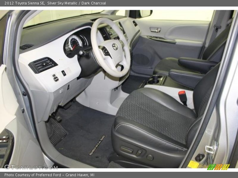 Silver Sky Metallic / Dark Charcoal 2012 Toyota Sienna SE