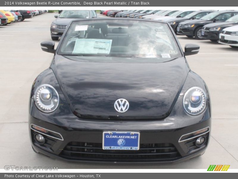 Deep Black Pearl Metallic / Titan Black 2014 Volkswagen Beetle R-Line Convertible