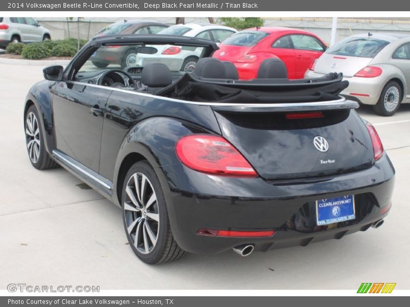 Deep Black Pearl Metallic / Titan Black 2014 Volkswagen Beetle R-Line Convertible