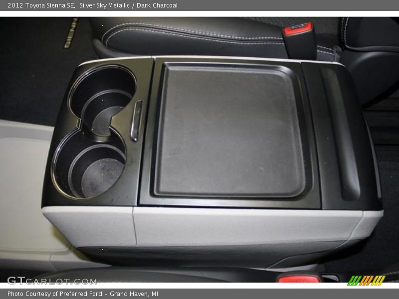Silver Sky Metallic / Dark Charcoal 2012 Toyota Sienna SE