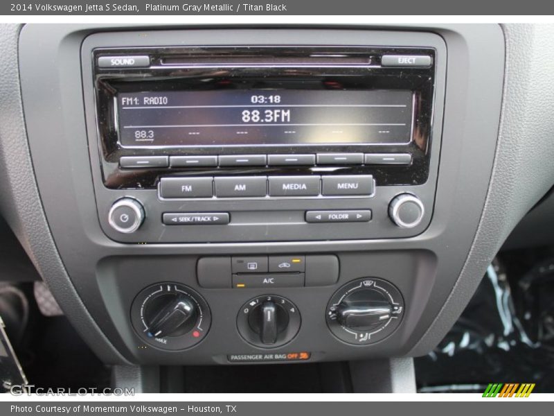 Platinum Gray Metallic / Titan Black 2014 Volkswagen Jetta S Sedan