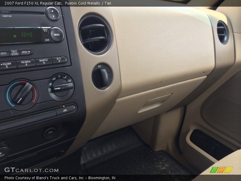 Pueblo Gold Metallic / Tan 2007 Ford F150 XL Regular Cab