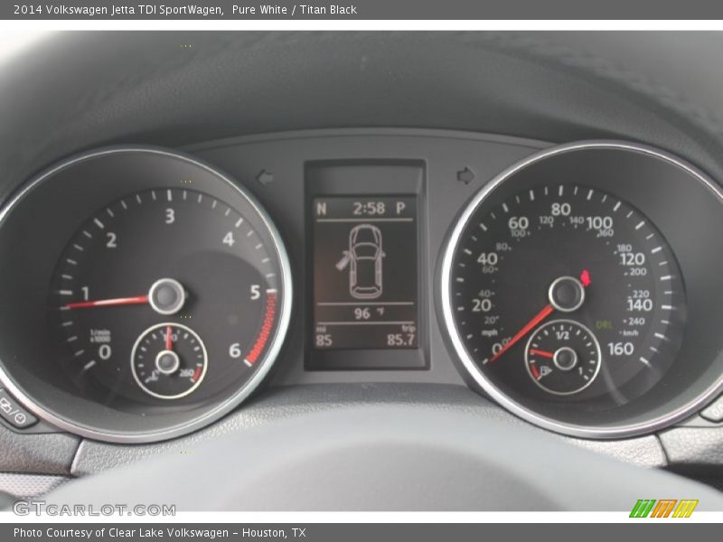 Pure White / Titan Black 2014 Volkswagen Jetta TDI SportWagen