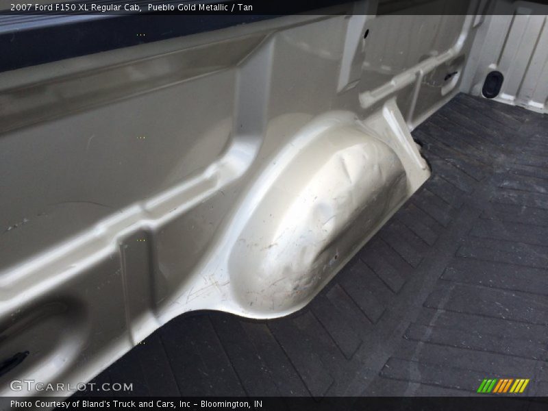 Pueblo Gold Metallic / Tan 2007 Ford F150 XL Regular Cab