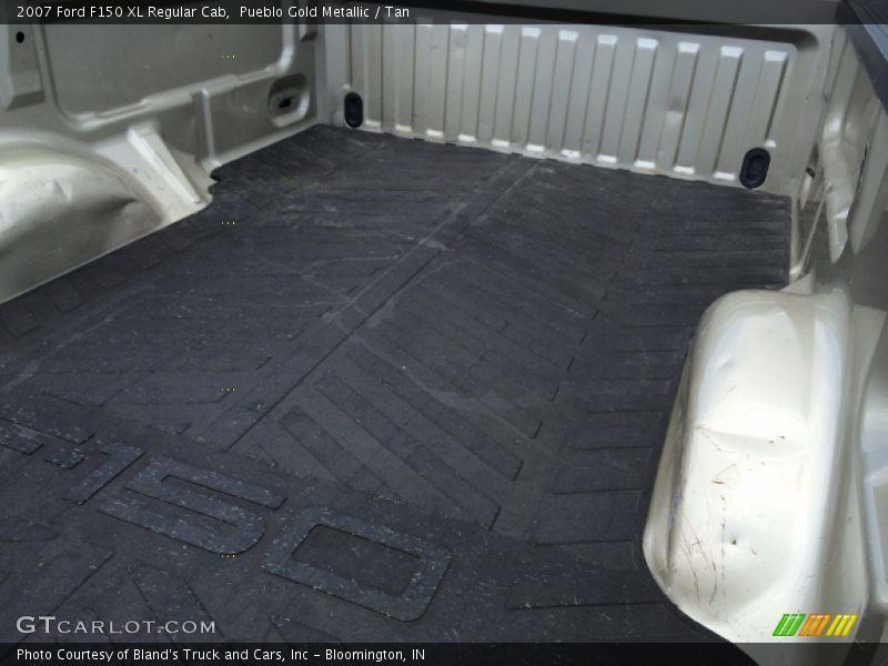 Pueblo Gold Metallic / Tan 2007 Ford F150 XL Regular Cab