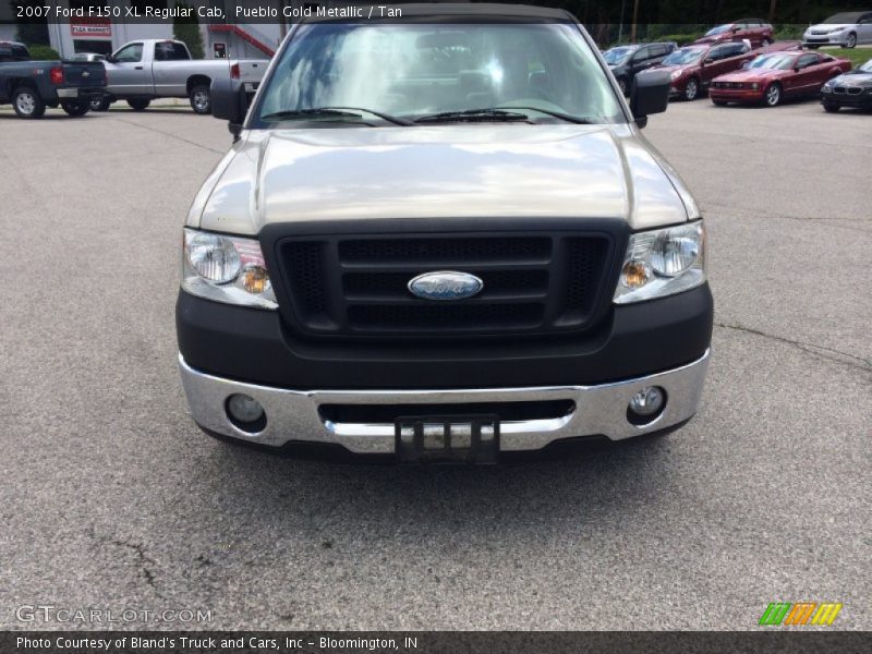 Pueblo Gold Metallic / Tan 2007 Ford F150 XL Regular Cab