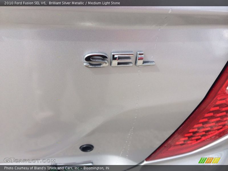 Brilliant Silver Metallic / Medium Light Stone 2010 Ford Fusion SEL V6