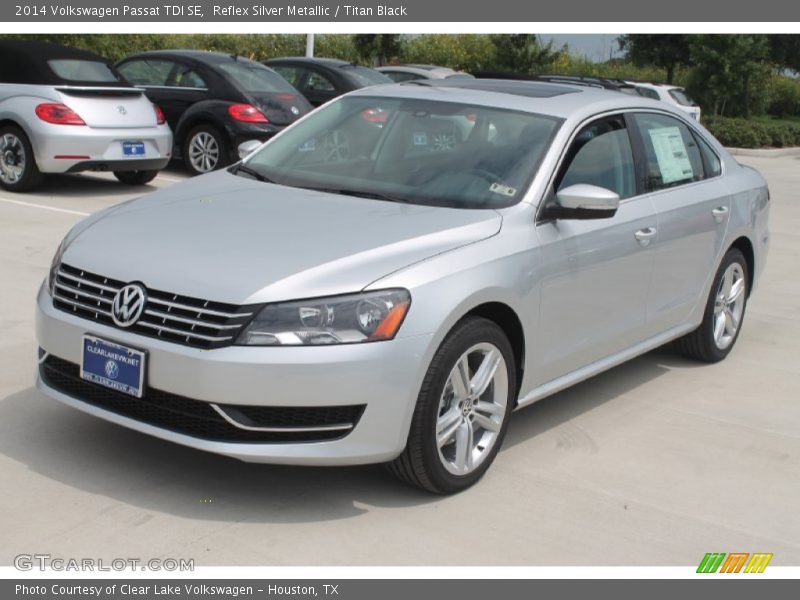 Reflex Silver Metallic / Titan Black 2014 Volkswagen Passat TDI SE