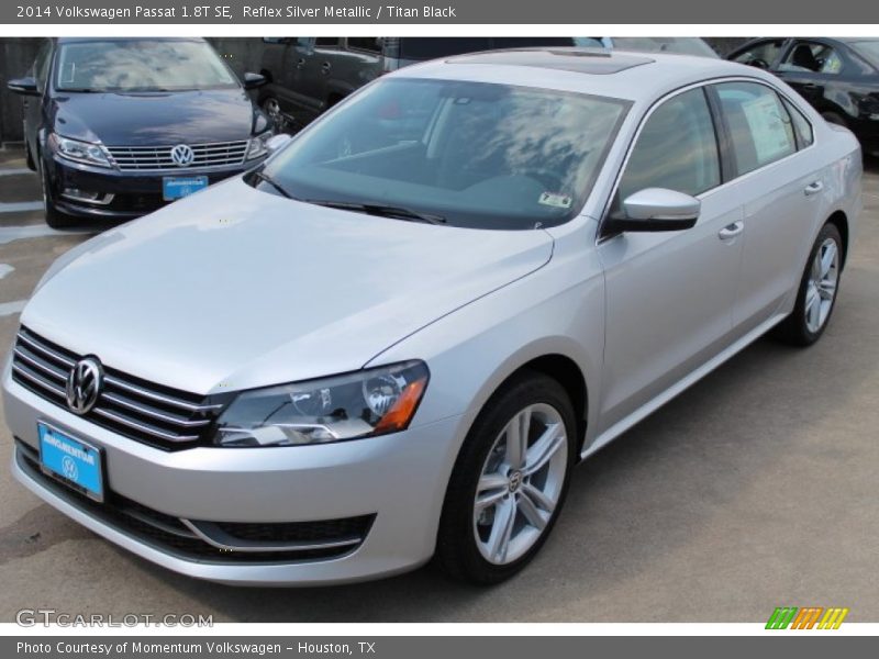 Reflex Silver Metallic / Titan Black 2014 Volkswagen Passat 1.8T SE