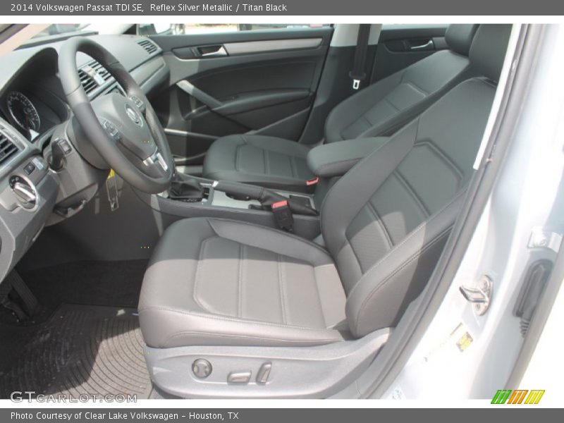 Reflex Silver Metallic / Titan Black 2014 Volkswagen Passat TDI SE