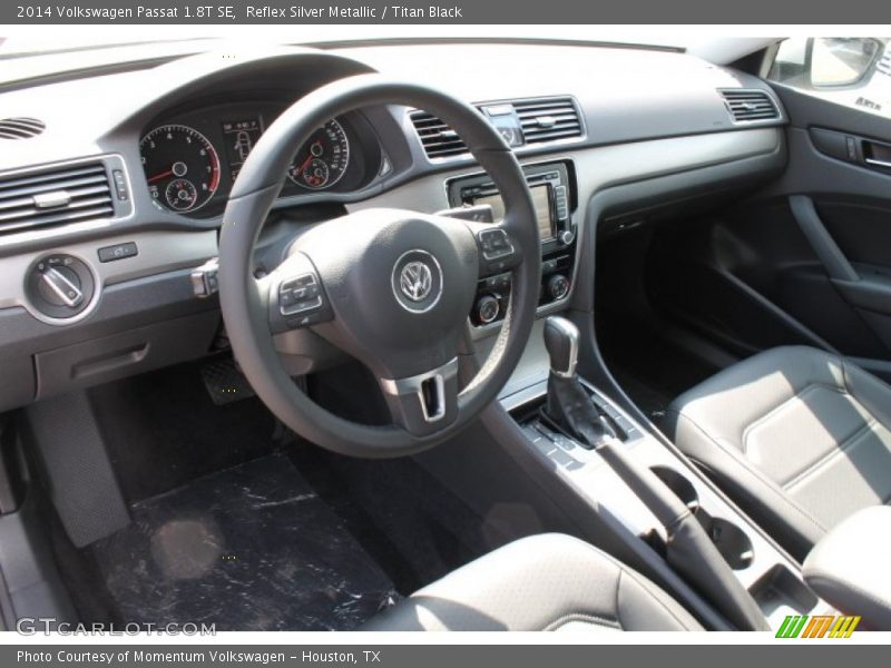 Reflex Silver Metallic / Titan Black 2014 Volkswagen Passat 1.8T SE
