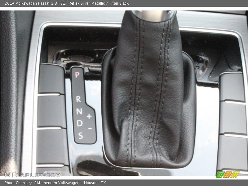 Reflex Silver Metallic / Titan Black 2014 Volkswagen Passat 1.8T SE