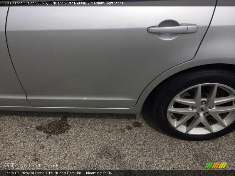 Brilliant Silver Metallic / Medium Light Stone 2010 Ford Fusion SEL V6