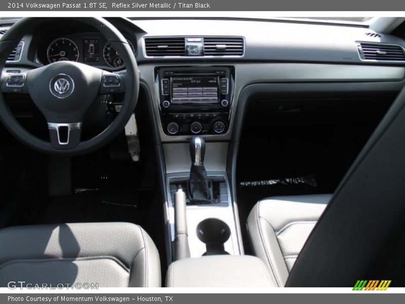 Reflex Silver Metallic / Titan Black 2014 Volkswagen Passat 1.8T SE