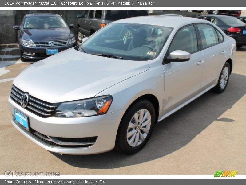 Reflex Silver Metallic / Titan Black 2014 Volkswagen Passat 1.8T Wolfsburg Edition