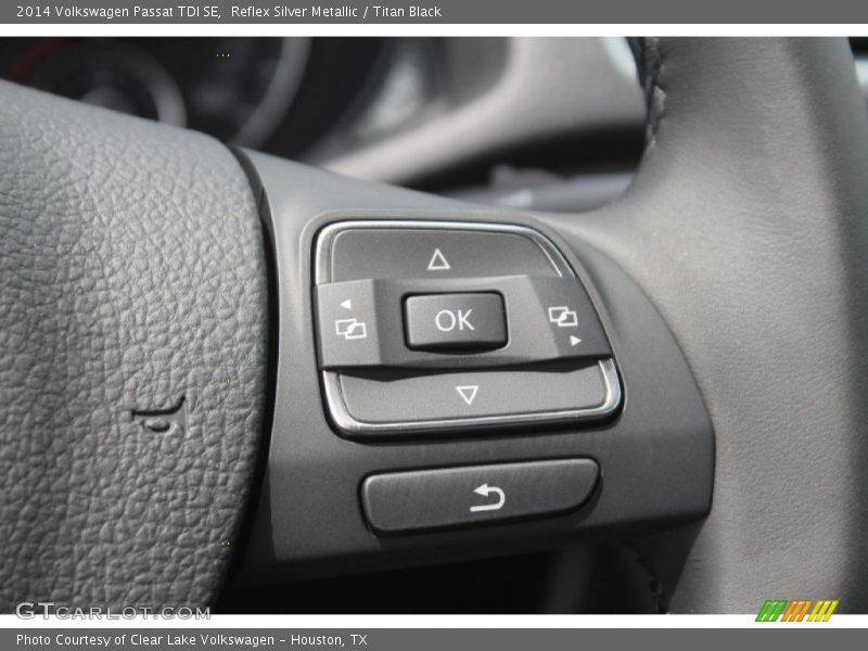Reflex Silver Metallic / Titan Black 2014 Volkswagen Passat TDI SE