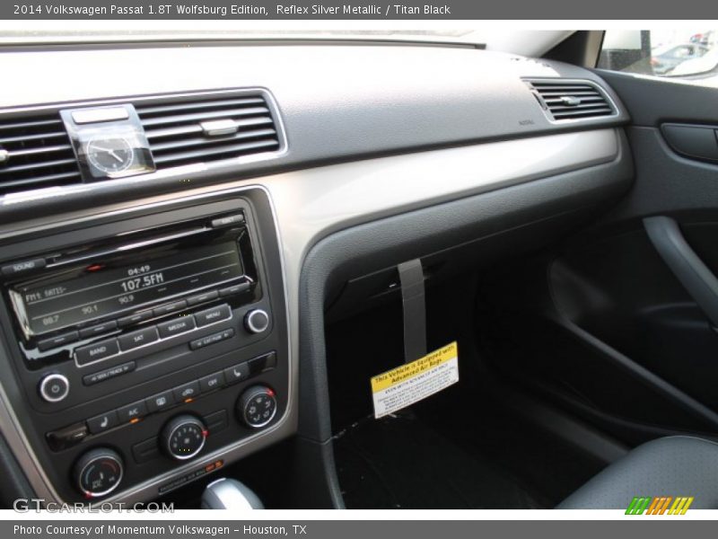 Reflex Silver Metallic / Titan Black 2014 Volkswagen Passat 1.8T Wolfsburg Edition
