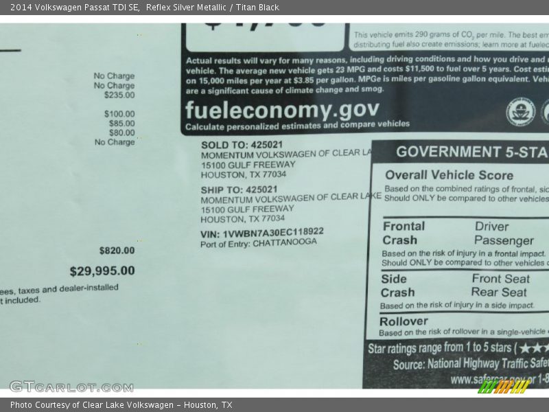 Reflex Silver Metallic / Titan Black 2014 Volkswagen Passat TDI SE