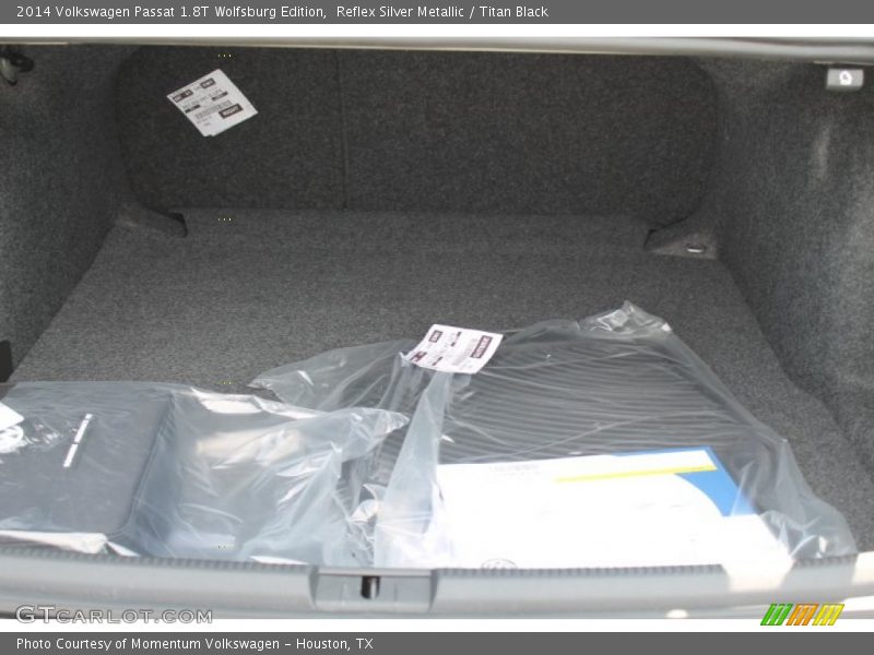 Reflex Silver Metallic / Titan Black 2014 Volkswagen Passat 1.8T Wolfsburg Edition