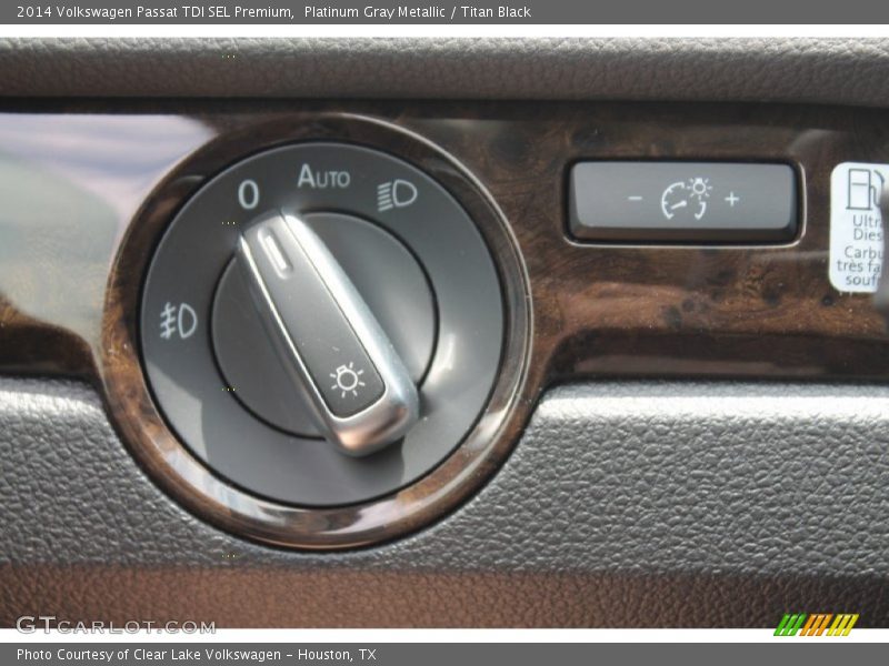 Platinum Gray Metallic / Titan Black 2014 Volkswagen Passat TDI SEL Premium