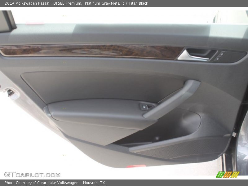 Platinum Gray Metallic / Titan Black 2014 Volkswagen Passat TDI SEL Premium