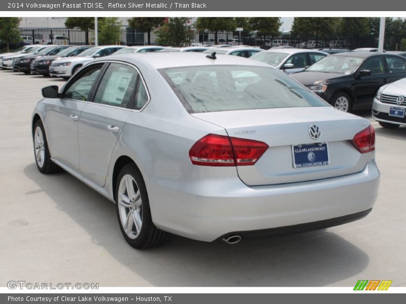 Reflex Silver Metallic / Titan Black 2014 Volkswagen Passat TDI SE
