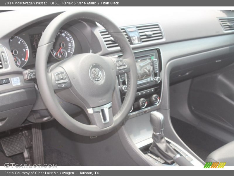 Reflex Silver Metallic / Titan Black 2014 Volkswagen Passat TDI SE