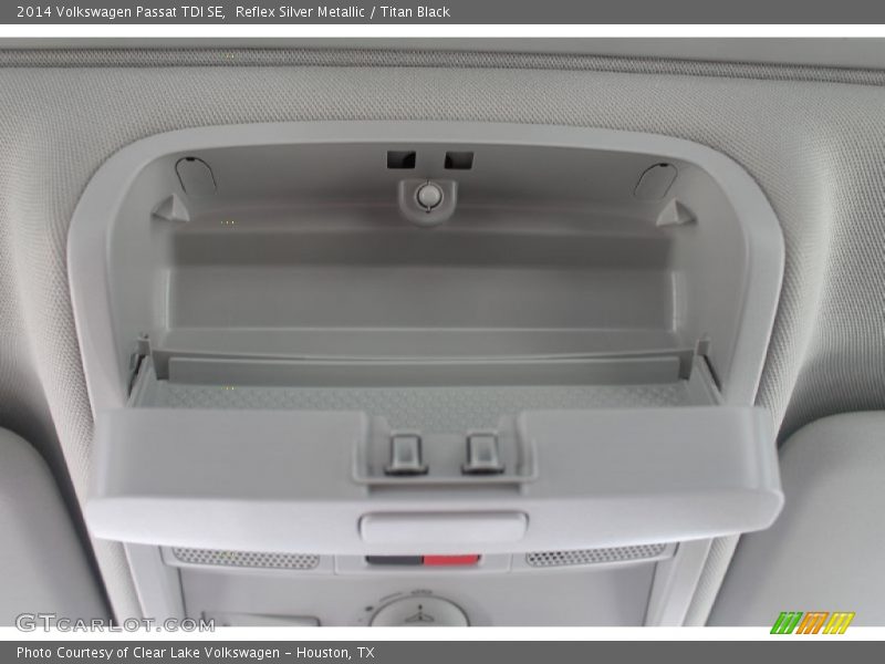 Reflex Silver Metallic / Titan Black 2014 Volkswagen Passat TDI SE