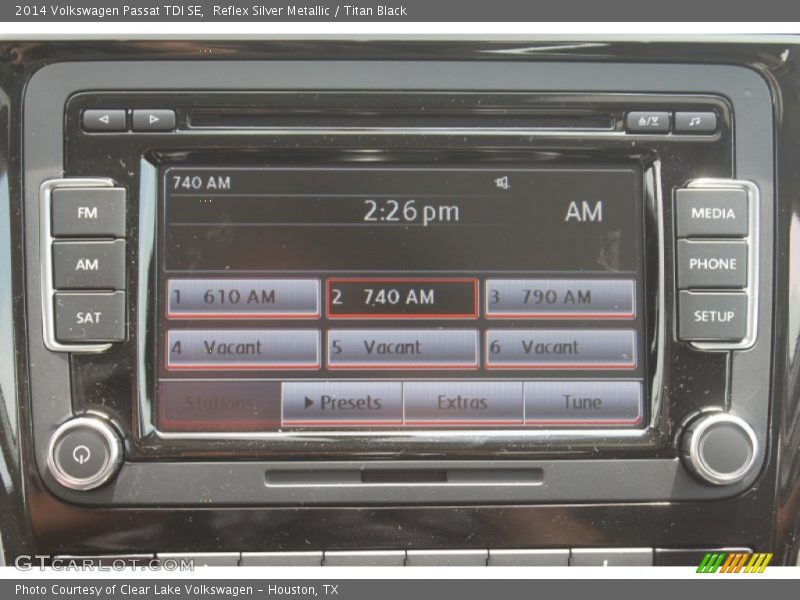 Reflex Silver Metallic / Titan Black 2014 Volkswagen Passat TDI SE