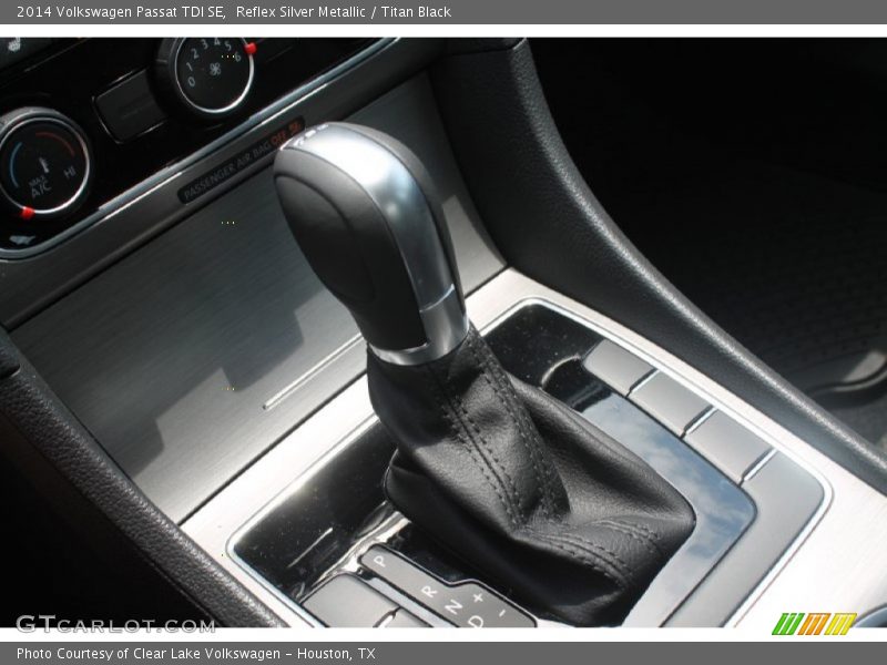 Reflex Silver Metallic / Titan Black 2014 Volkswagen Passat TDI SE