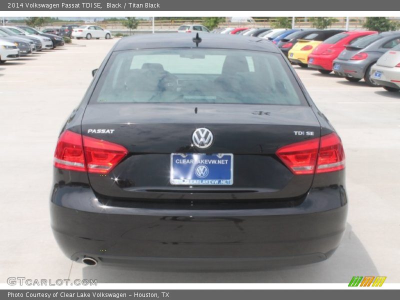 Black / Titan Black 2014 Volkswagen Passat TDI SE