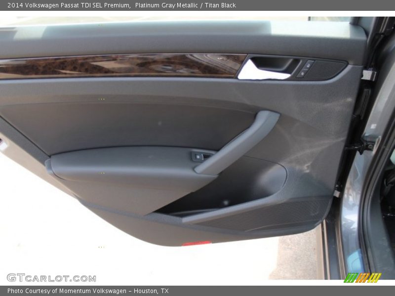 Platinum Gray Metallic / Titan Black 2014 Volkswagen Passat TDI SEL Premium