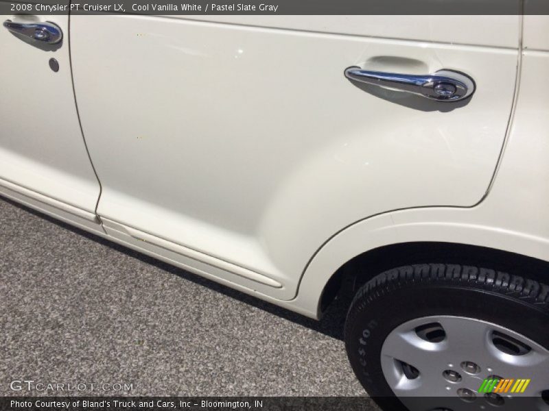 Cool Vanilla White / Pastel Slate Gray 2008 Chrysler PT Cruiser LX