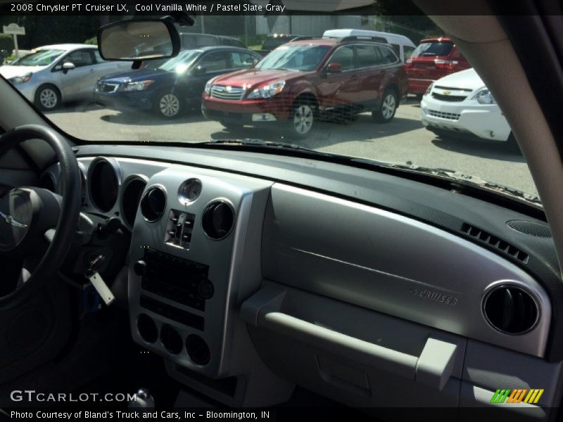 Cool Vanilla White / Pastel Slate Gray 2008 Chrysler PT Cruiser LX