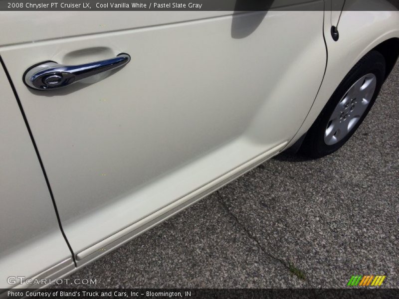 Cool Vanilla White / Pastel Slate Gray 2008 Chrysler PT Cruiser LX