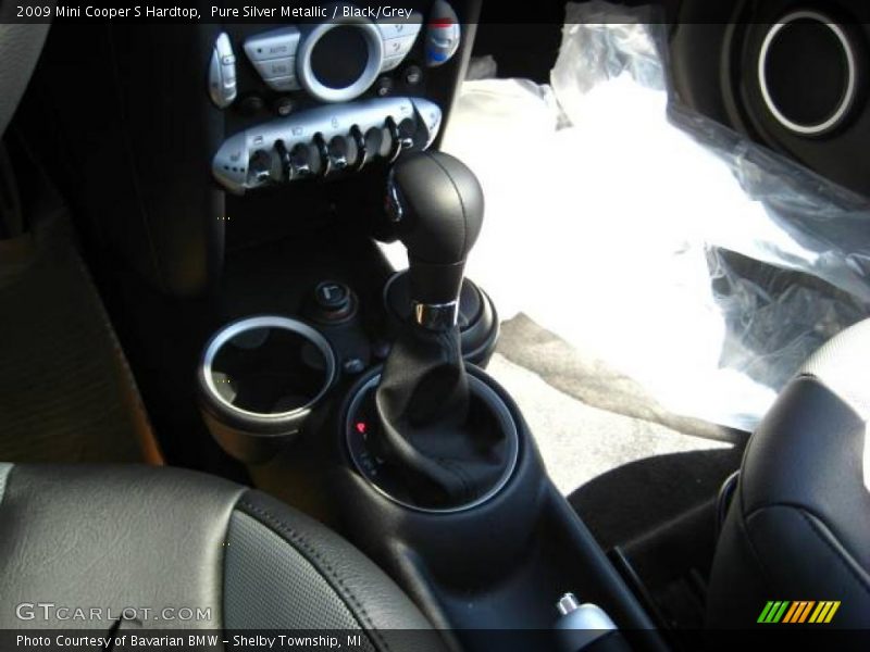 Pure Silver Metallic / Black/Grey 2009 Mini Cooper S Hardtop