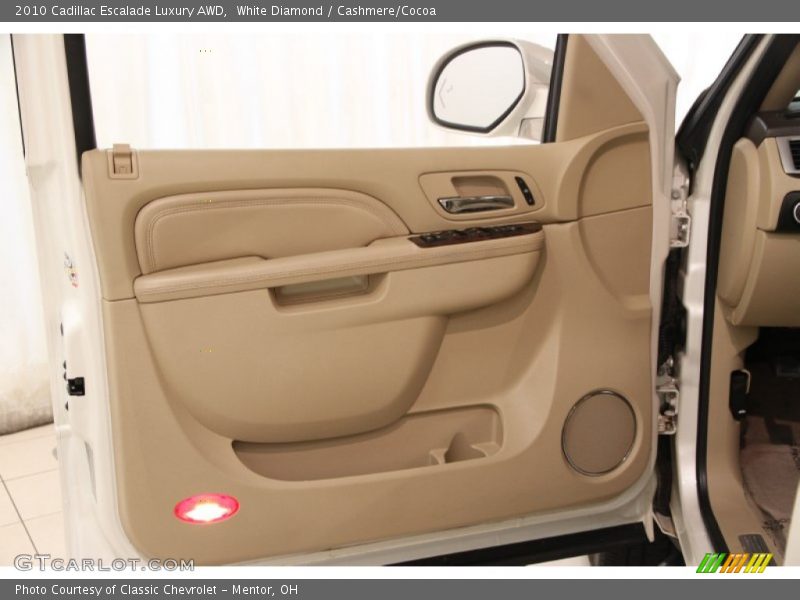 White Diamond / Cashmere/Cocoa 2010 Cadillac Escalade Luxury AWD