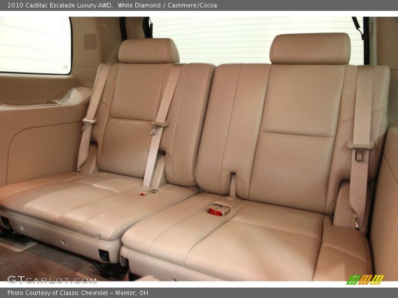 White Diamond / Cashmere/Cocoa 2010 Cadillac Escalade Luxury AWD