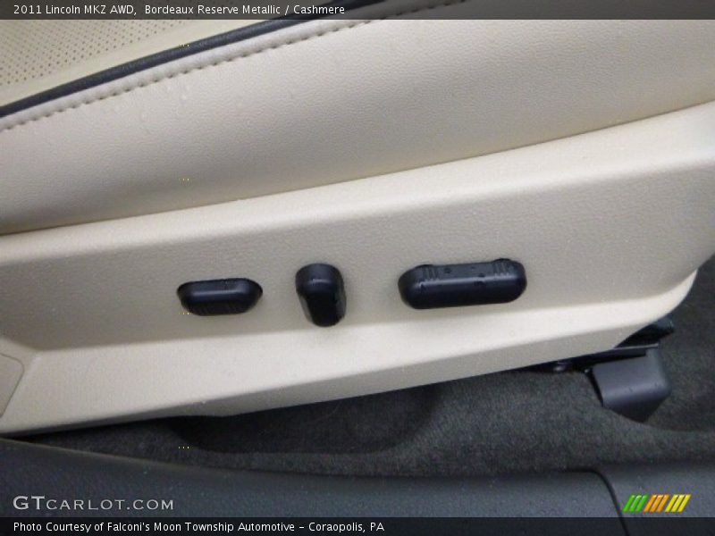 Bordeaux Reserve Metallic / Cashmere 2011 Lincoln MKZ AWD
