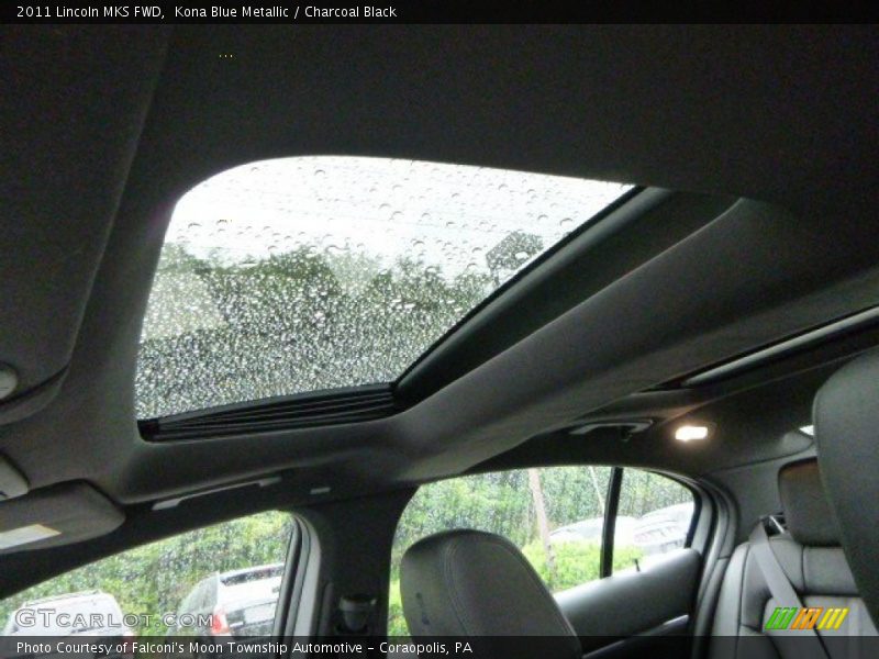 Kona Blue Metallic / Charcoal Black 2011 Lincoln MKS FWD
