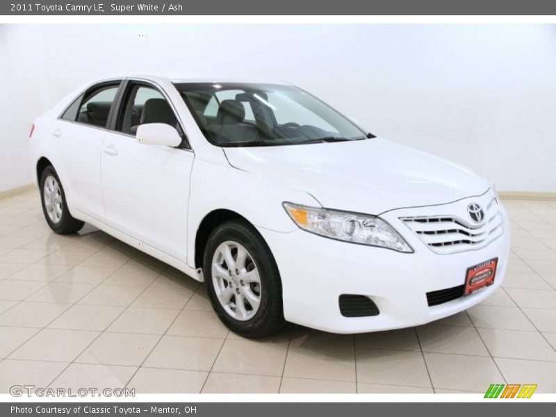 Super White / Ash 2011 Toyota Camry LE