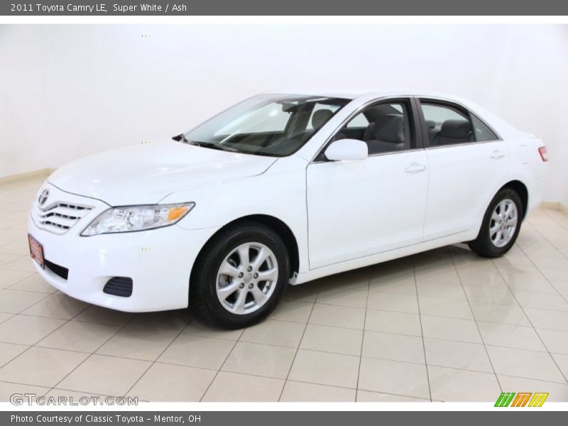 Super White / Ash 2011 Toyota Camry LE