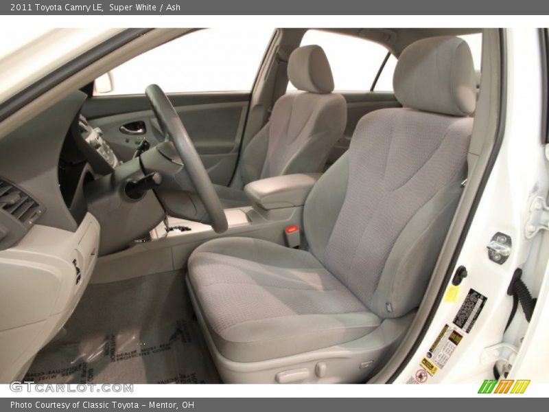 Super White / Ash 2011 Toyota Camry LE