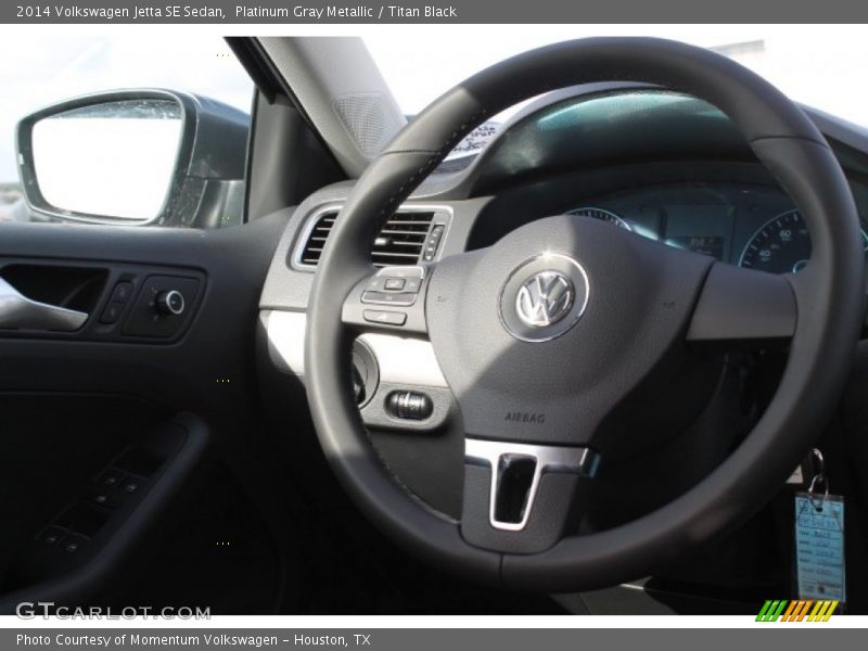 Platinum Gray Metallic / Titan Black 2014 Volkswagen Jetta SE Sedan