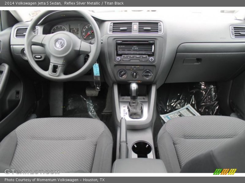 Reflex Silver Metallic / Titan Black 2014 Volkswagen Jetta S Sedan